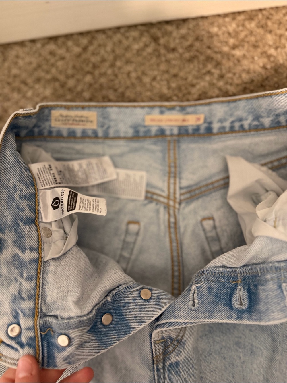 Levi's Light Blue Straight-Leg Women's Jeans - Picture 5 of 8